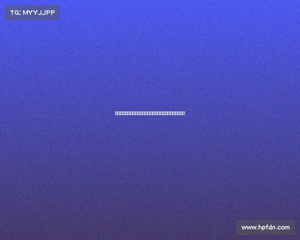 德甲新赛季球衣设计亮点解析:创新元素与传统风格的完美融合