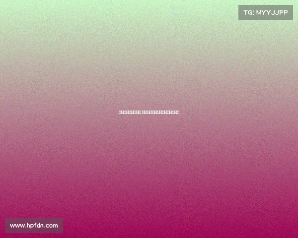 避免呛水的关键技巧 自由泳换气时转肩动作示范与解析